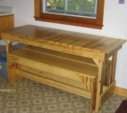 Small Kitchen Tables -
Free Trestle Table Plans